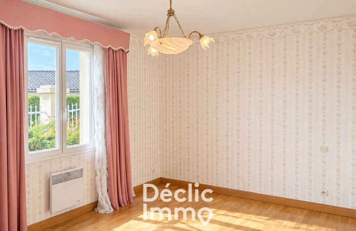 L'ISLE-D'ESPAGNAC  MAISON DE PLAIN-PIED DE 115,16 M², 4 CHAMBRES, DOUBLE GARAGE AVEC ÉTAGE ET BEAU POTENTIEL — photo 4