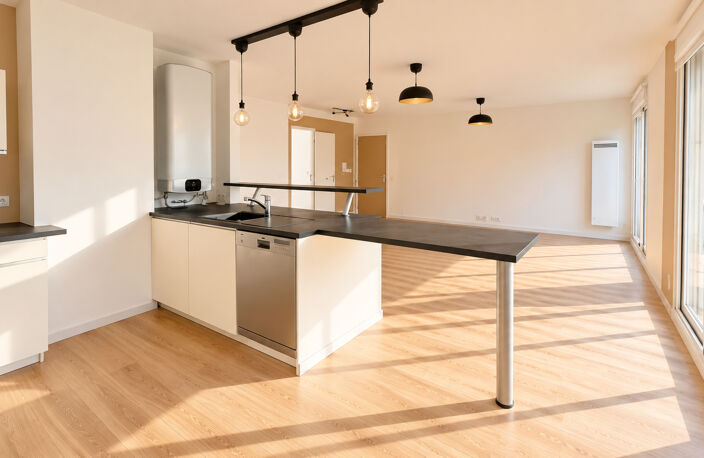 A vendre Biarritz spacieux T4 avec garage et cave — photo 2