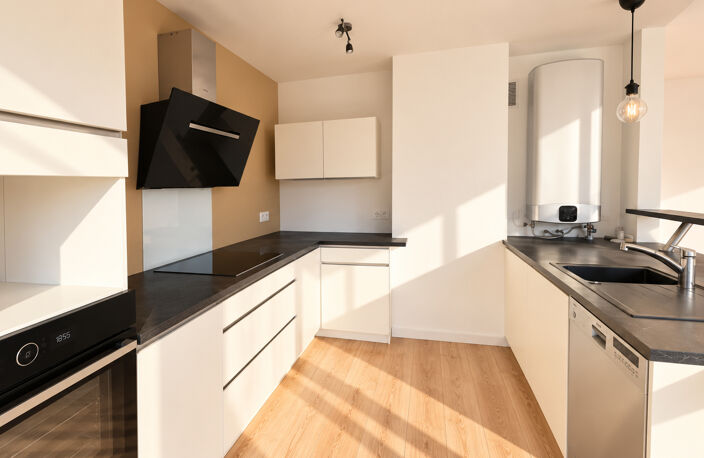 A vendre Biarritz spacieux T4 avec garage et cave — photo 4