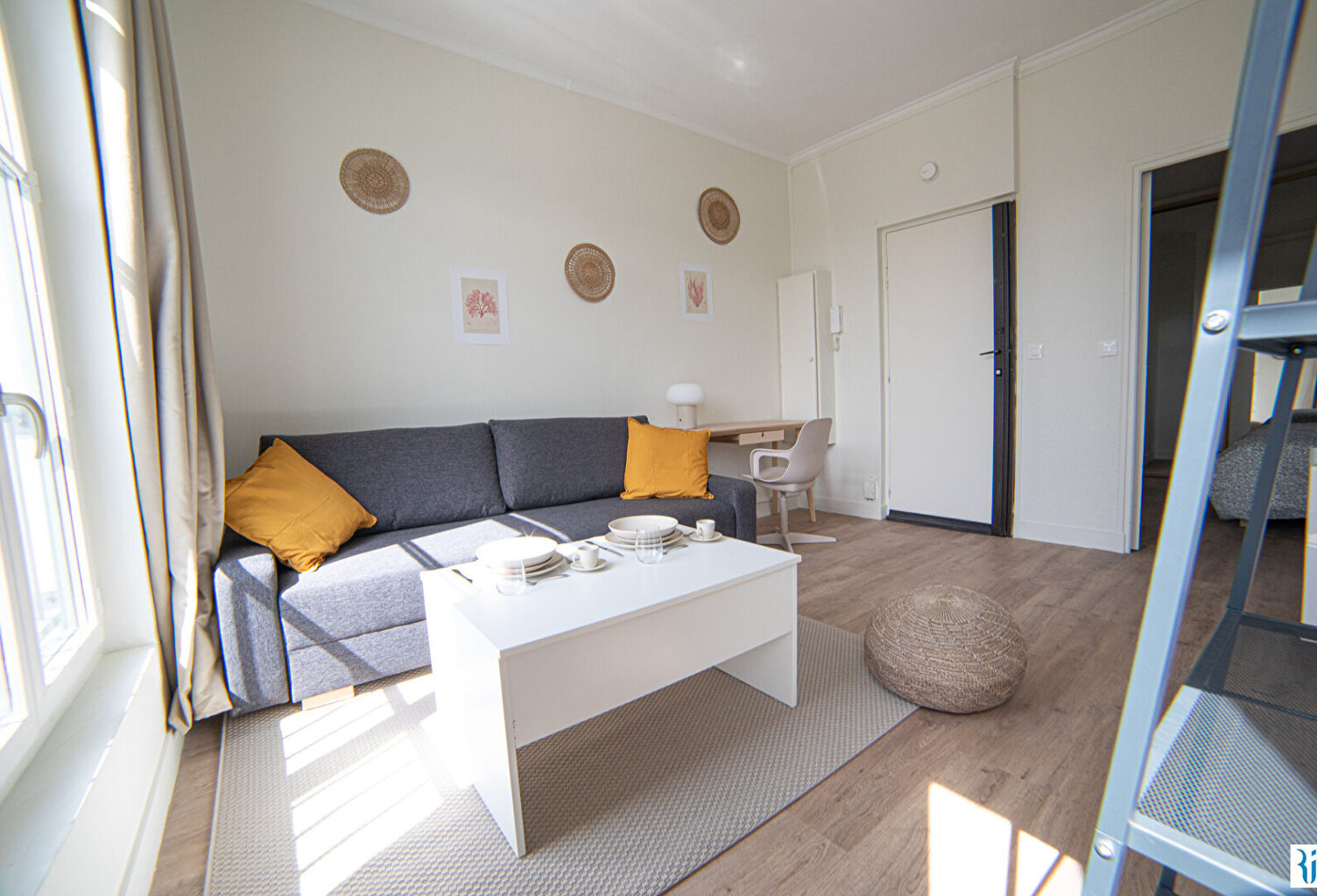 Appartement meublé 2 pièces - Référence du bien : BREA-VIEUX-GAUCHE — photo 1