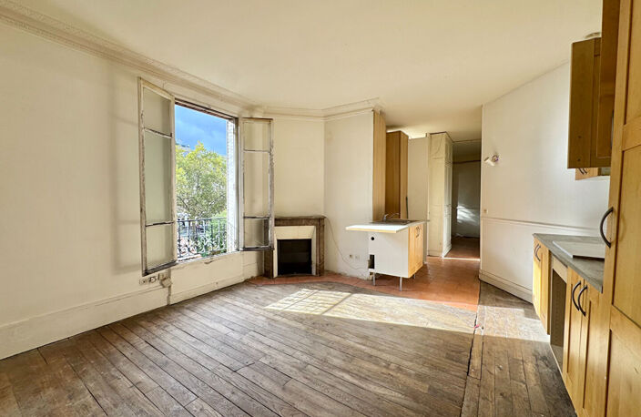 CLICHY - A RENOVER 3 pièces de 60m² — photo 2