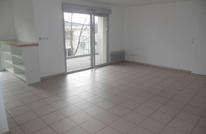 Toulouse 31200 Quartier Croix Daurade/ Bonnefoy  SANS FRAIS AGENCE  T4 Récent de 83.50m² avec  Terrasse couverte de 8.60m² 1 place de parking en sous sol — photo 4