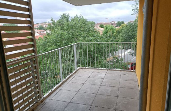Toulouse 31200 Quartier Bonnefoy SANS FRAIS AGENCE  Agréable T3 Récent de 65.90 m²  en dernier étage avec Terrasse couverte de 8.60m² , place de parking sous sol — photo 2