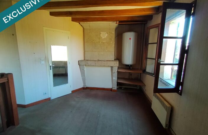 Village , jardin caves et double garage — photo 3