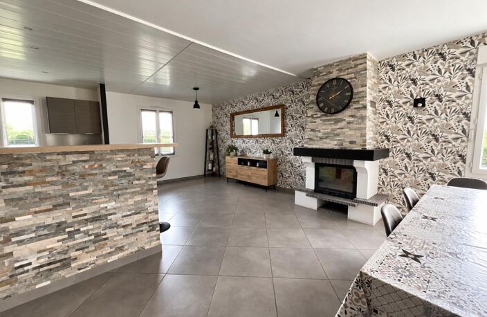 De l'espace pour chacun, une piscine pour tous : la maison de famille qu'on attendait. — photo 5