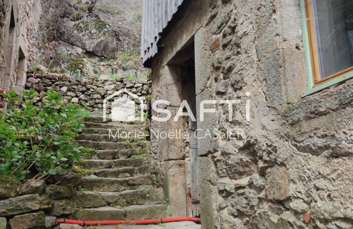 Charme et calme pour cette maison en pierres — photo 3