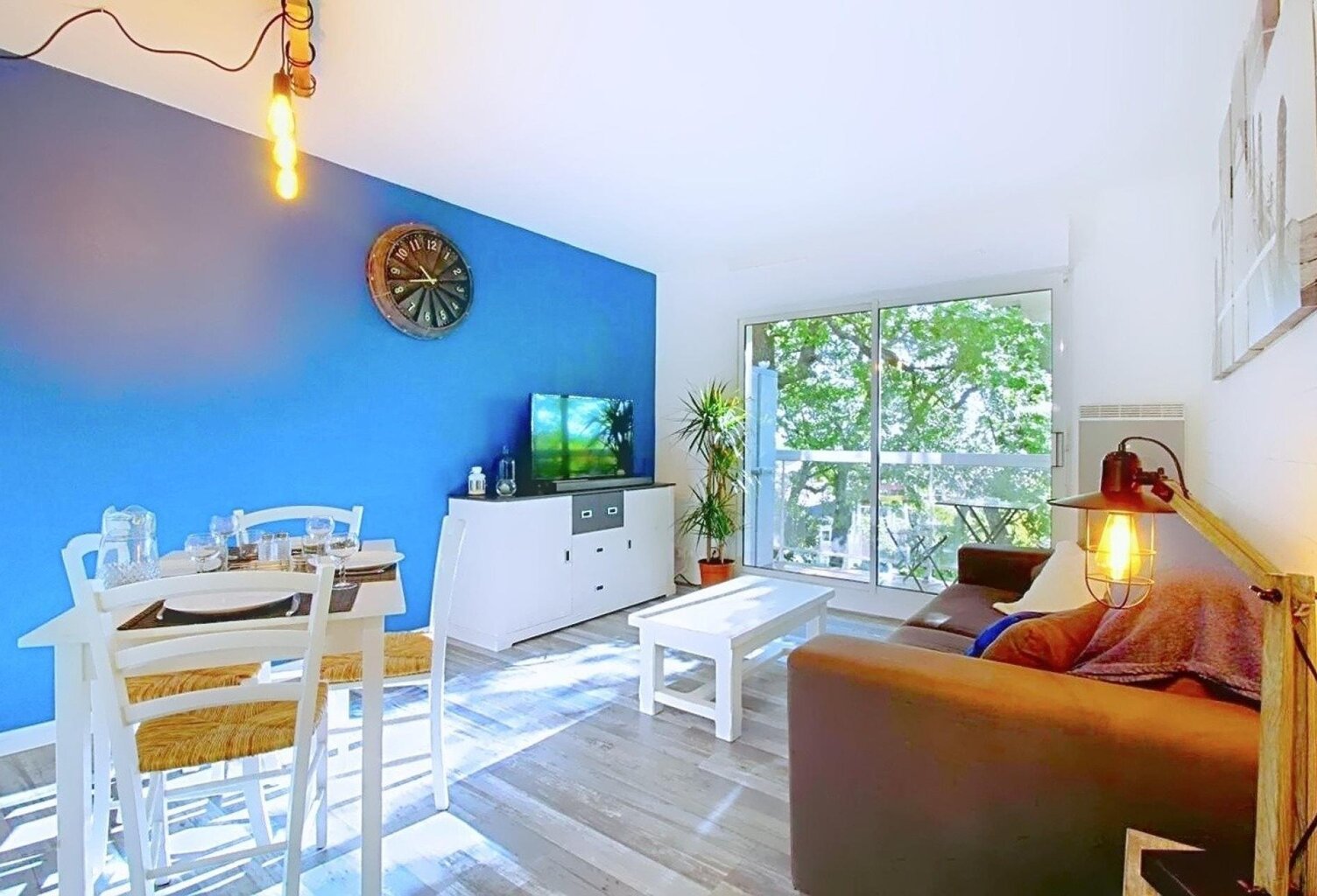 Idéalement situé avec un excellent rendement locatif — photo 1