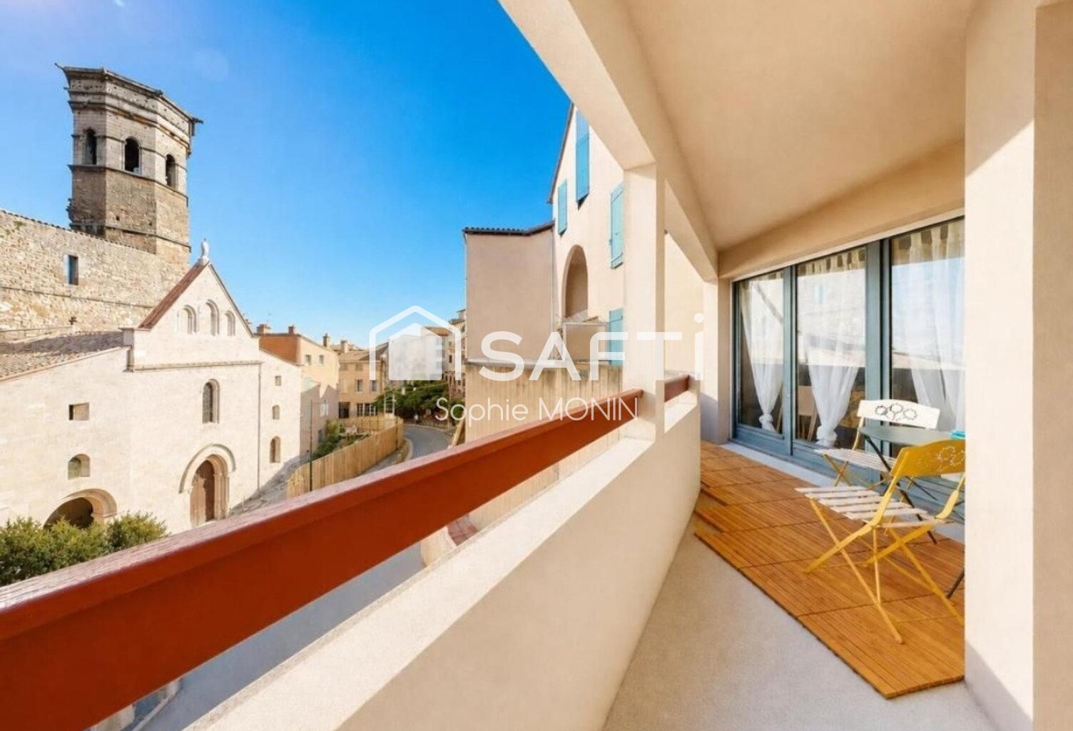 MÂCON  VIEUX SAINT-VINCENT  APPARTEMENT DE CARACTÈRE DE 102,51 m² AVEC BALCON ET GARAGE  FORT POTENTIEL LOCATIF — photo 1