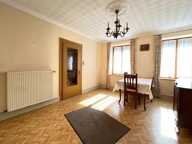 Maison de village avec extérieur — photo 3