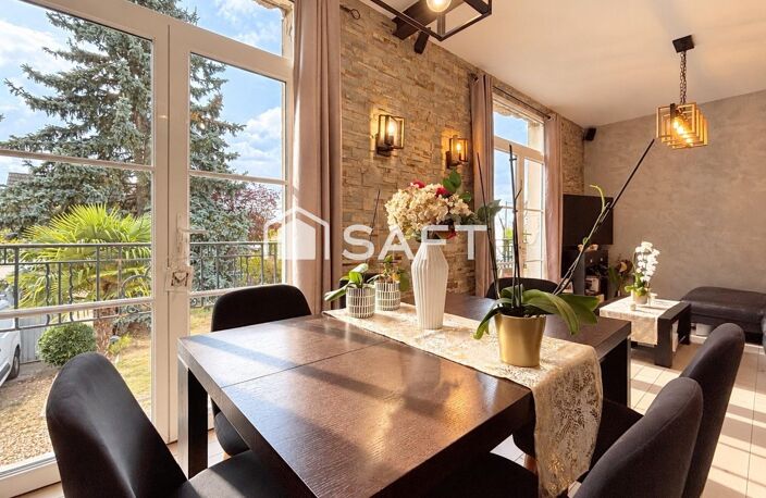 Maison de charme rénovée avec goût, jardin, stationnement et gare à pied, dans un environnement calme à Gargenville. — photo 4