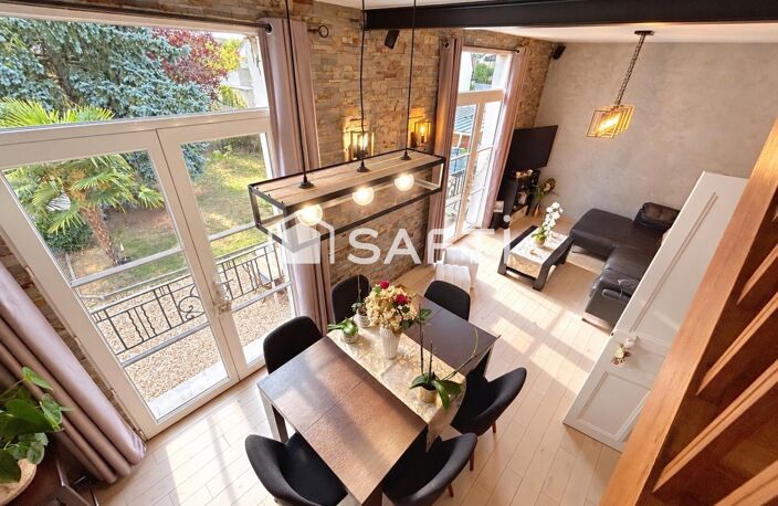 Maison de charme rénovée avec goût, jardin, stationnement et gare à pied, dans un environnement calme à Gargenville. — photo 5