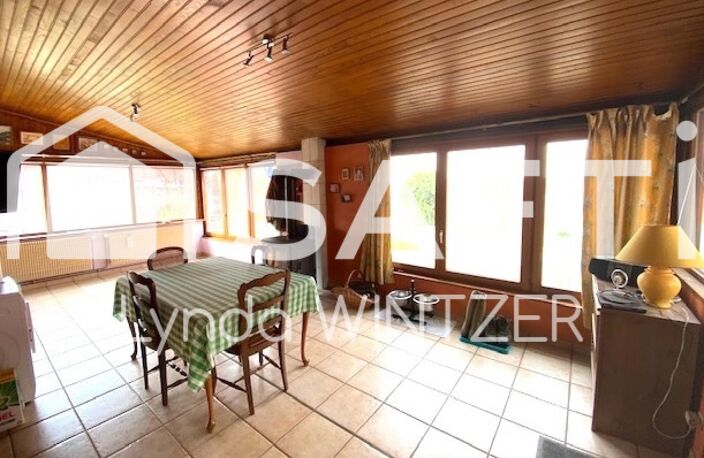OSTHOUSE à 2 min d'ERSTEIN : Belle maison Alsacienne de 190m2 avec dépendances sur 7,4 ares de terrain clôt, piscinable et constructible. — photo 4