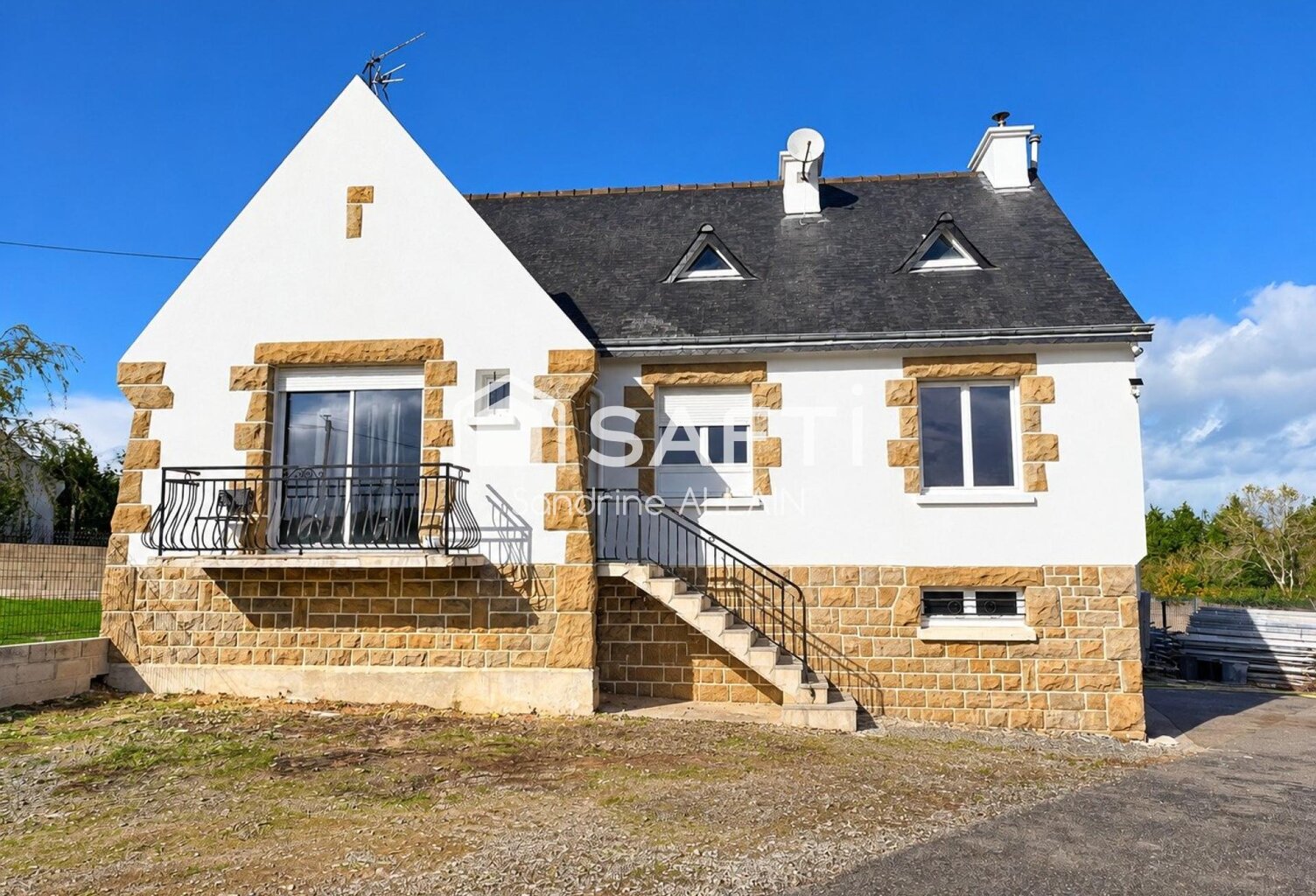 TRÉGUEUX  Maison, 4 chambres, terrain de 2 400 m² — photo 1