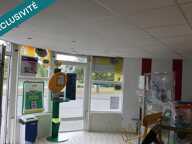 kiosque FDJ et PMU et depot de pains et BONBONS — photo 2