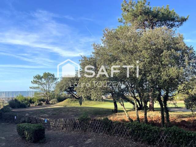 Emplacement exceptionnel, vue Mer,Port et Golf. — photo du bien