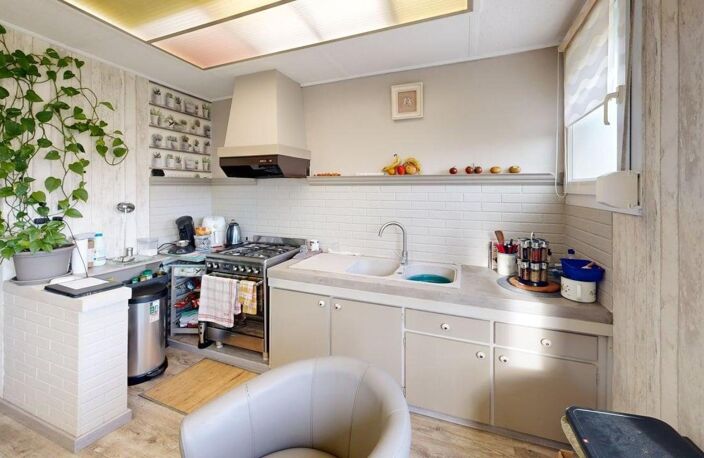 Maison de ville avec beau potentiel — photo 3