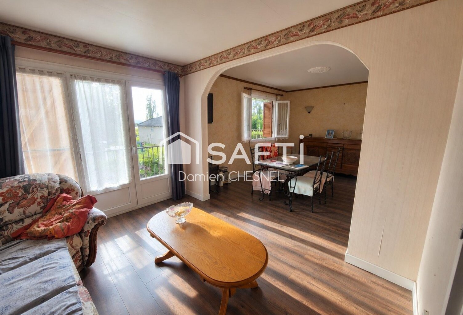 Maison familiale de 116 m² avec 4 chambres et sous-sol — photo 1