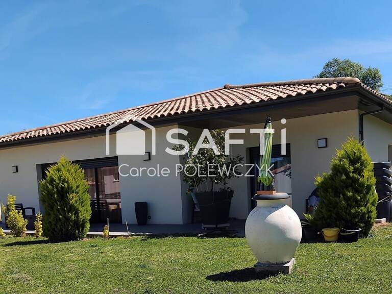 SAINT-JEAN-DU-FALGA, VILLA DE PLAIN-PIED , BEAUX VOLUMES ET SUITE PARENTALE. — photo 1