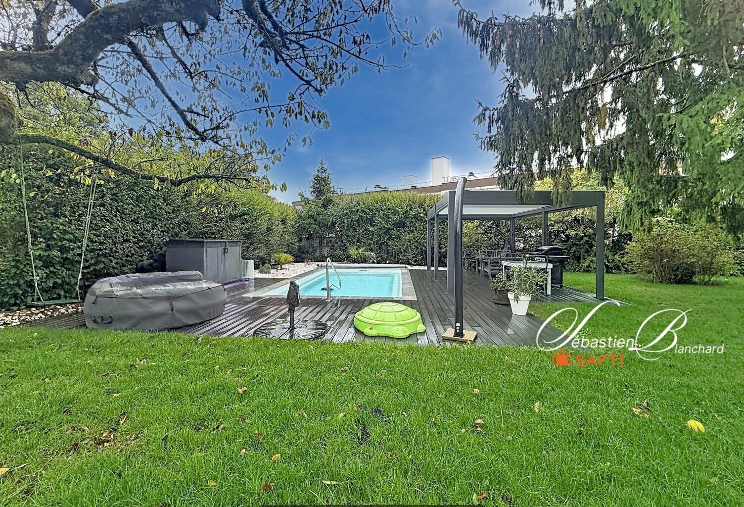 Bellegarde-sur-Valserine  Maison 7 pièces avec piscine chauffée et logement indépendant, DPE A — photo 1
