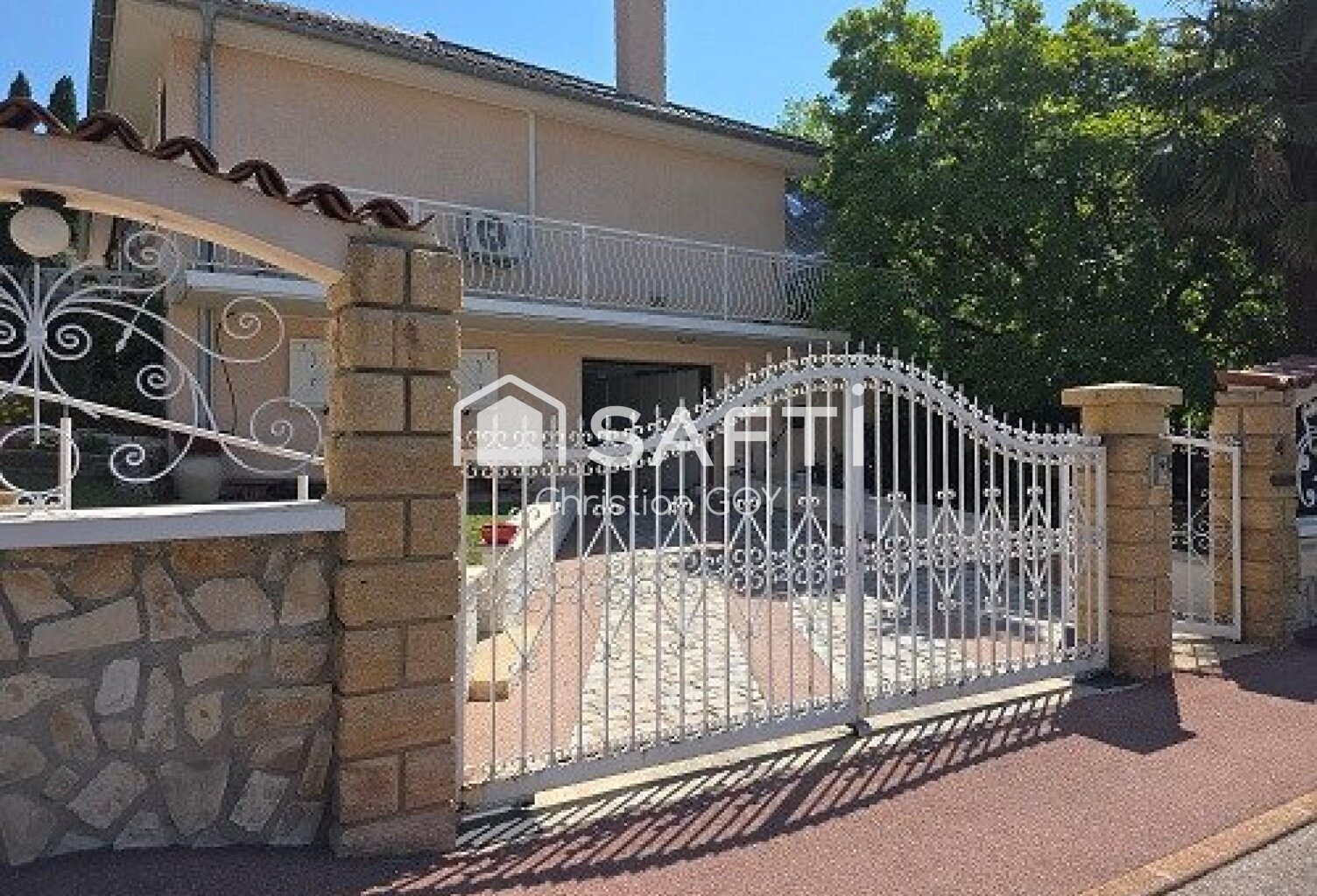 - 69720 - St BONNET DE MURE - 135 M² HABITABLE - 4 CHAMBRES - CENTRE VILLE  A PIED - — photo 1