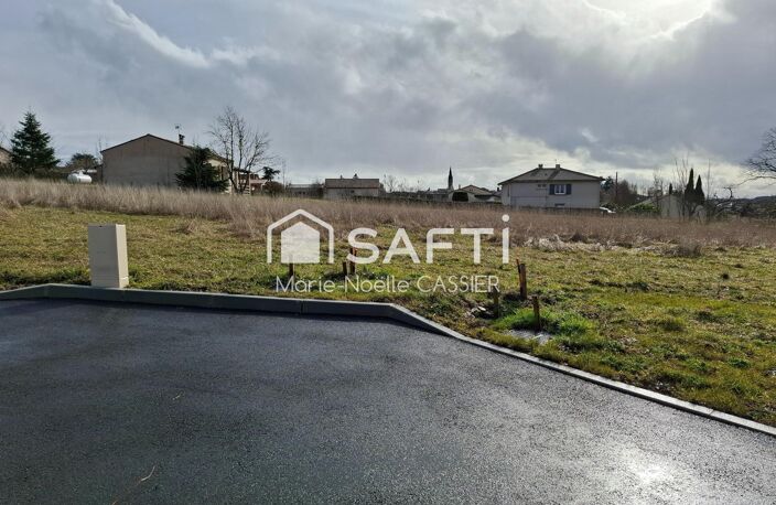 Terrain viabilisé libre constructeur — photo 3