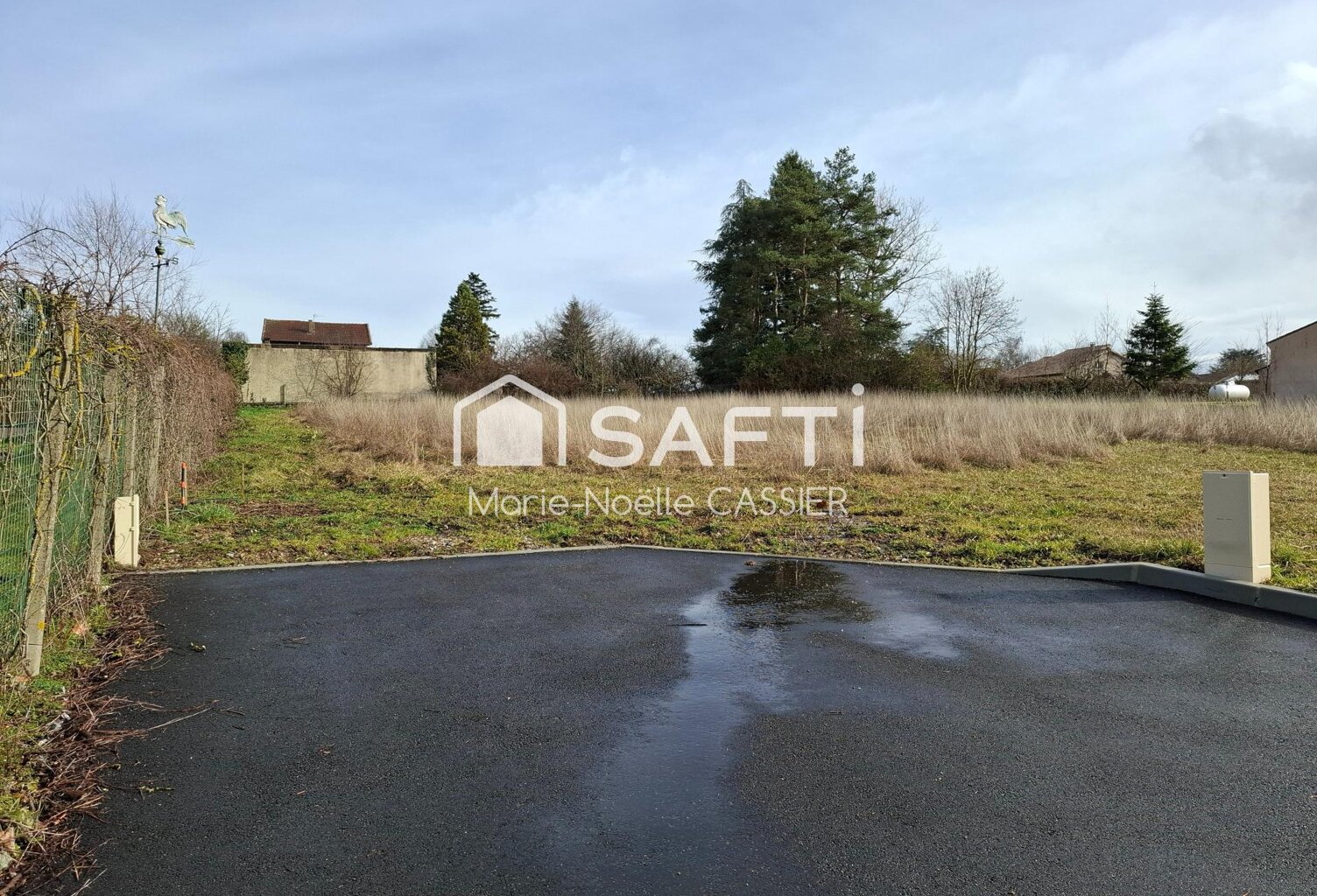 Rare : Terrain viabilisé 5 mn à pied des commerces — photo 1