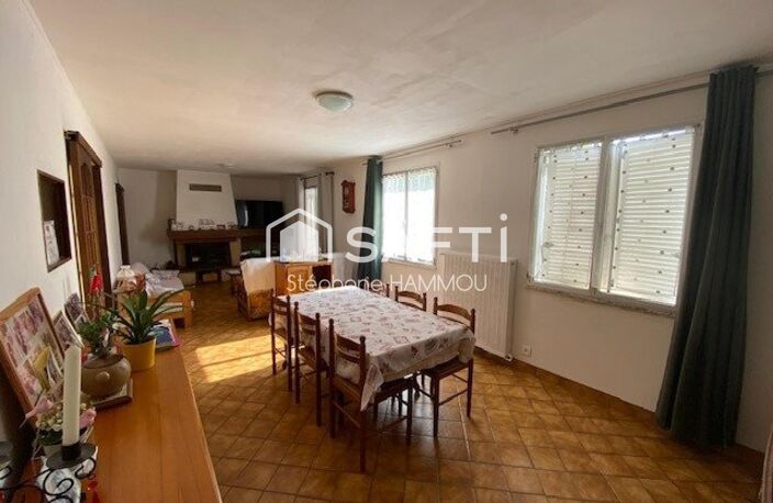 Pavillon sur s/sol total 5 chambres 499m² de terrain — photo 3