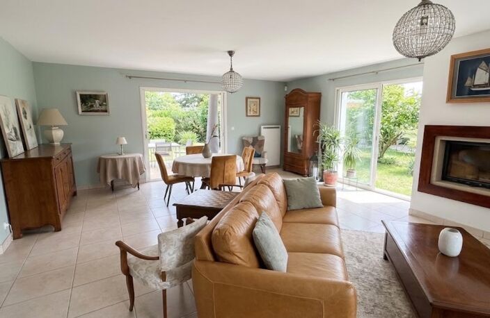 maison contemporaine de 2008 , maison familiale, — photo 3