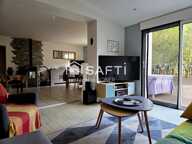 PLAIN PIED LUMINEUX DEUX CHAMBRES GARAGE JARDIN CLOS — photo 2