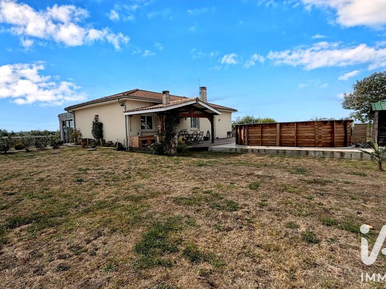 Vente Maison/villa 5 pièces — photo 1