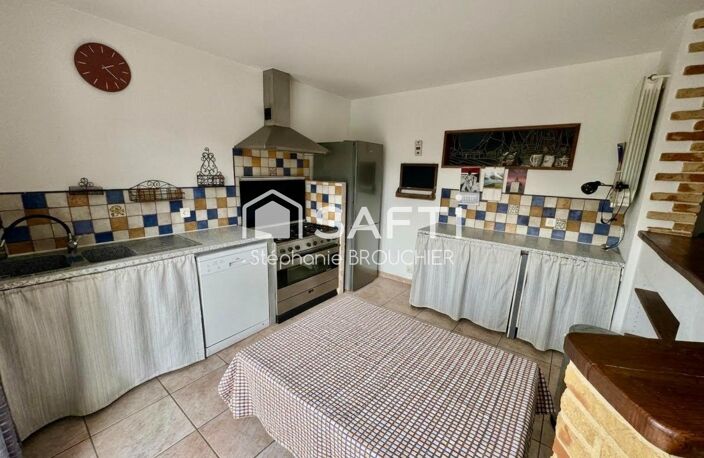 Maison avec proximité à pied du village — photo 4
