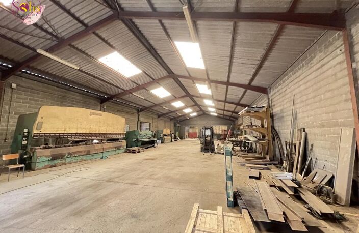 Vente immeuble  1350 m² Bréville (16370) — photo 3