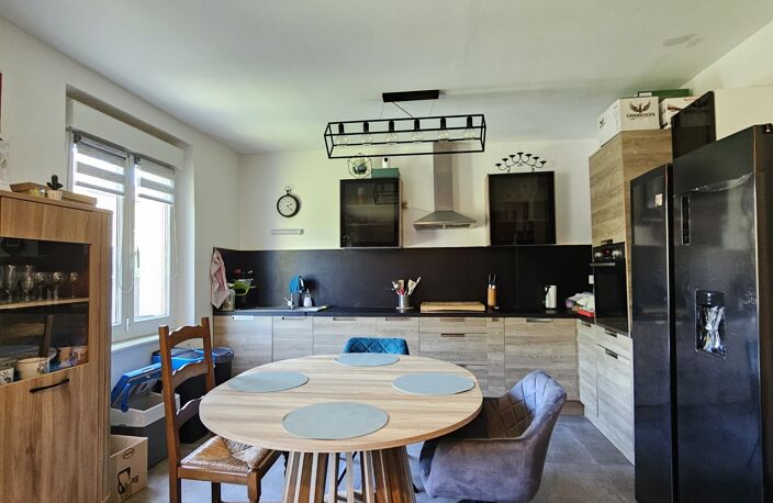 Vente Maison/villa 4 pièces — photo 2