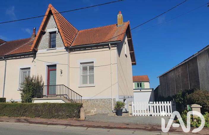 Vente Maison/villa 8 pièces — photo 2