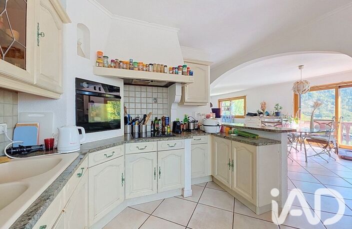 Vente Maison/villa 5 pièces — photo 3