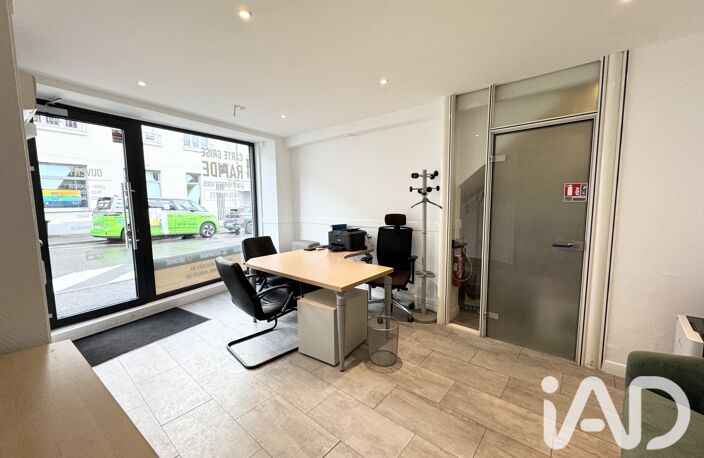 Vente Local commercial 35 m&sup2; — photo 2