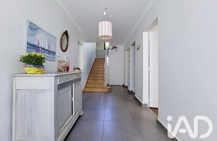 Vente Maison de ville 8 pièces — photo 2