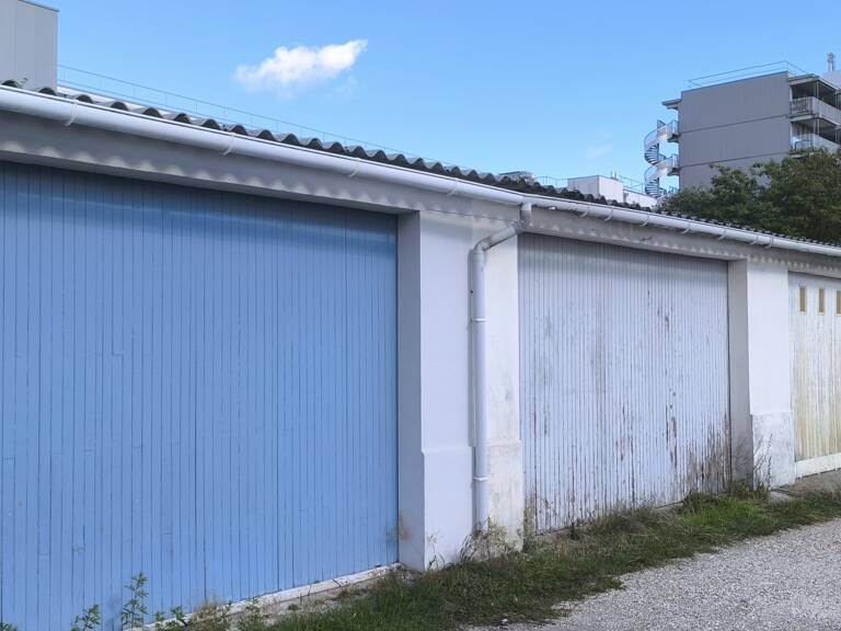 Vente Garage 36 m&sup2; — photo 1