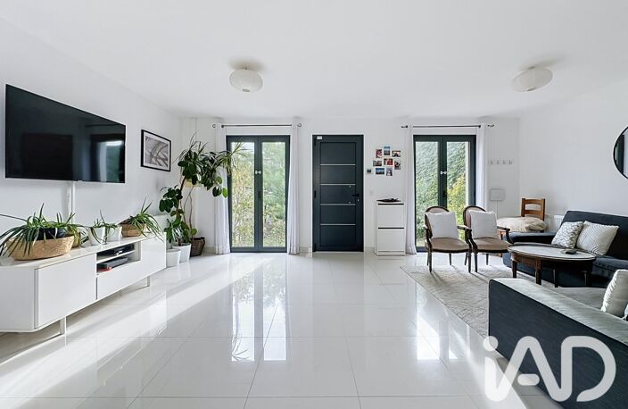 Vente Maison/villa 5 pièces — photo 2