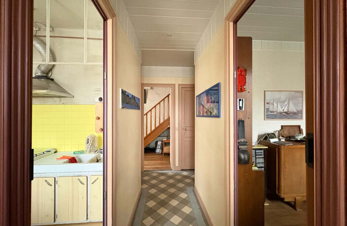 MAISON AVEC PLEIN DE POTENTIEL — photo 3