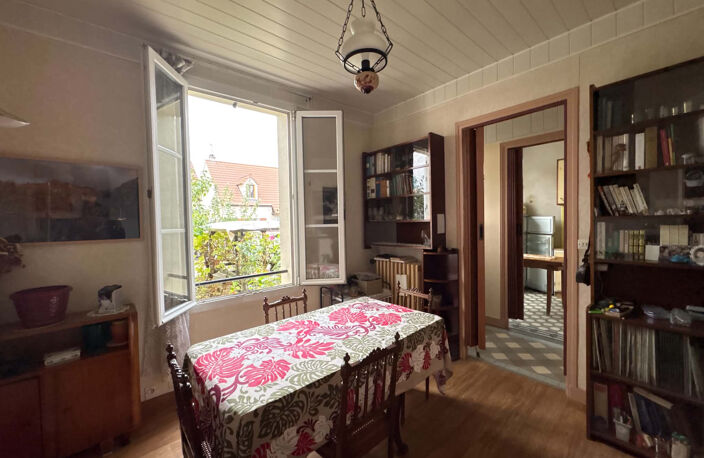 MAISON AVEC PLEIN DE POTENTIEL — photo 4