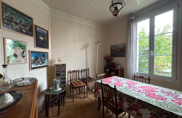 MAISON AVEC PLEIN DE POTENTIEL — photo 5