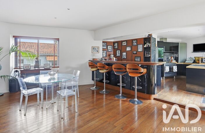 Vente Maison/villa 7 pièces — photo 2