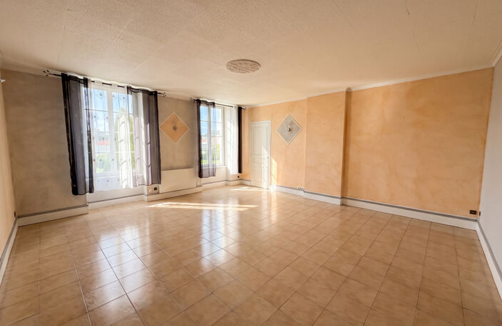 Appartement T3 dernier étage — photo 4