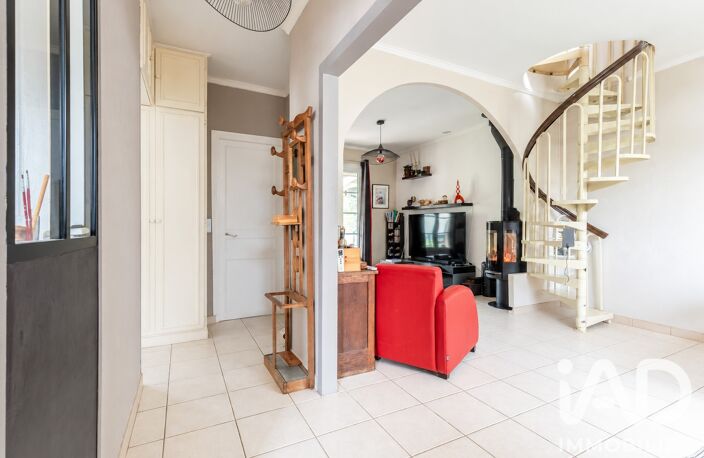 Vente Maison/villa 5 pièces — photo 2