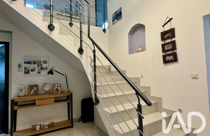 Vente Maison/villa 7 pièces — photo 2