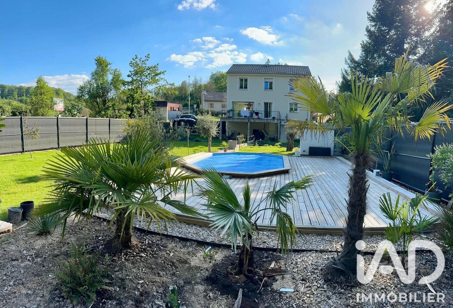 Vente Maison/villa 8 pièces — photo 1