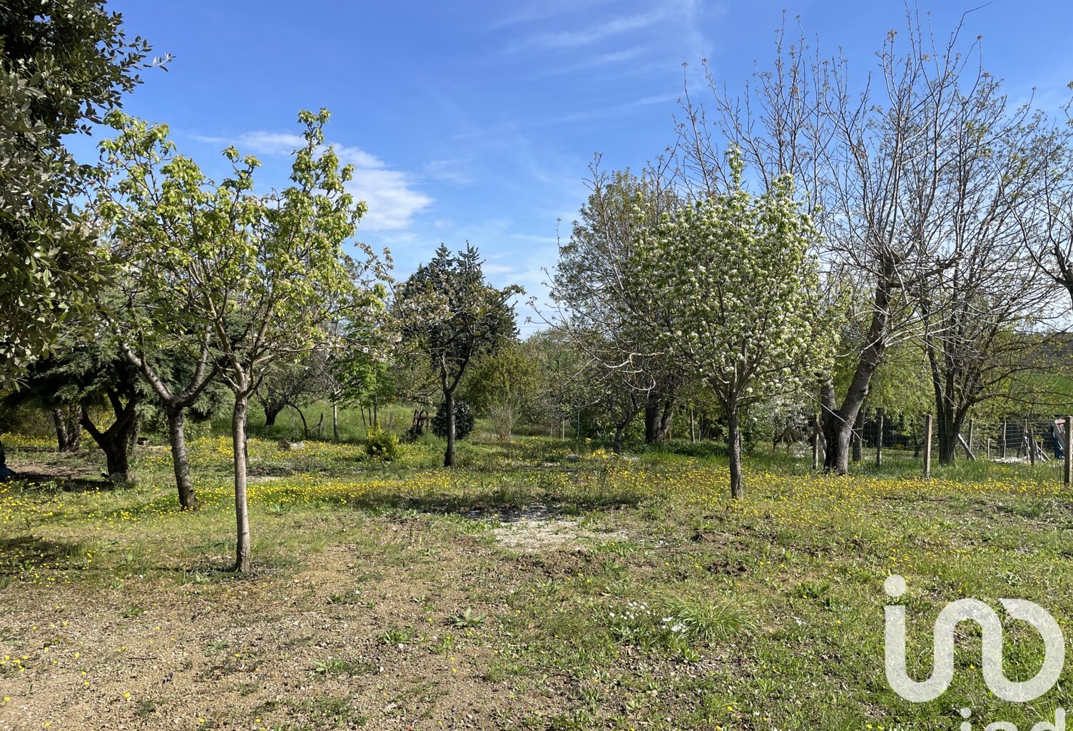 Vente Terrain 1 230 m&sup2; — photo 1