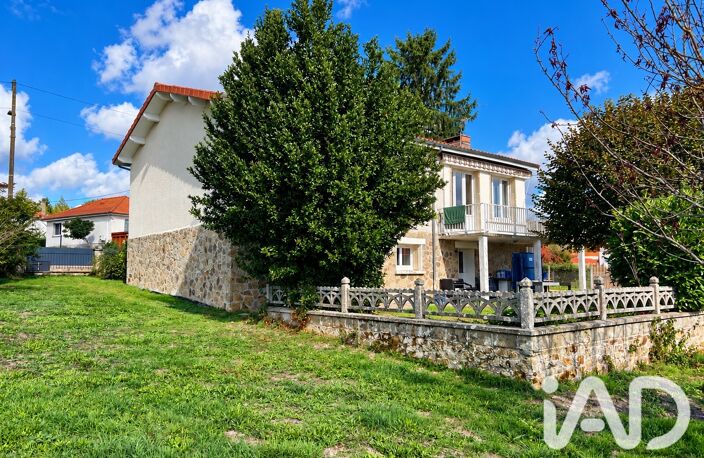 Vente Maison/villa 7 pièces — photo 2