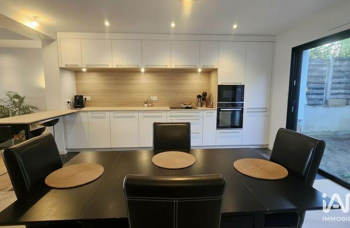 Vente Maison/villa 6 pièces — photo 3